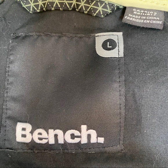 Bench windbreaker w hood - Picture 5 of 5